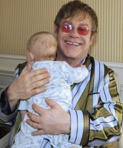 Elton John padre per la seconda volta: